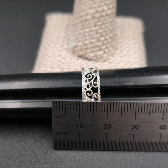 Size 9 Sterling Silver Filigree Pattern Heart Band Ring A6847 - Picture 7 of 8